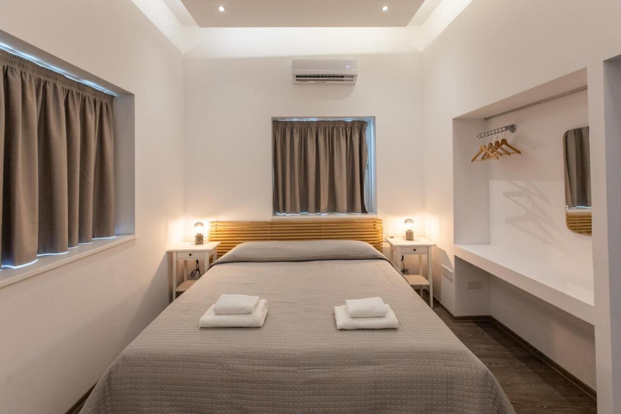 Rooms - Unique Staying In Paphos Centre Exteriör bild