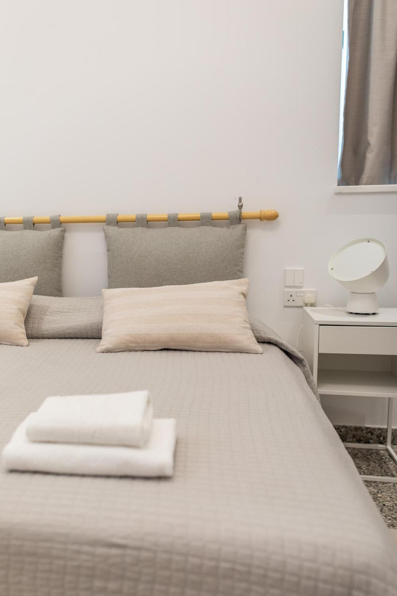 Rooms - Unique Staying In Paphos Centre Rum bild